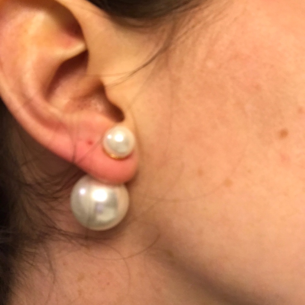 Pearl earrings